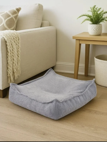 ΔΙΑΚΟΣΜΗΤΙΚΟ ΠΟΥΦ ΜΑΞΙΛΑΡΙ ΓΚΡΙ 